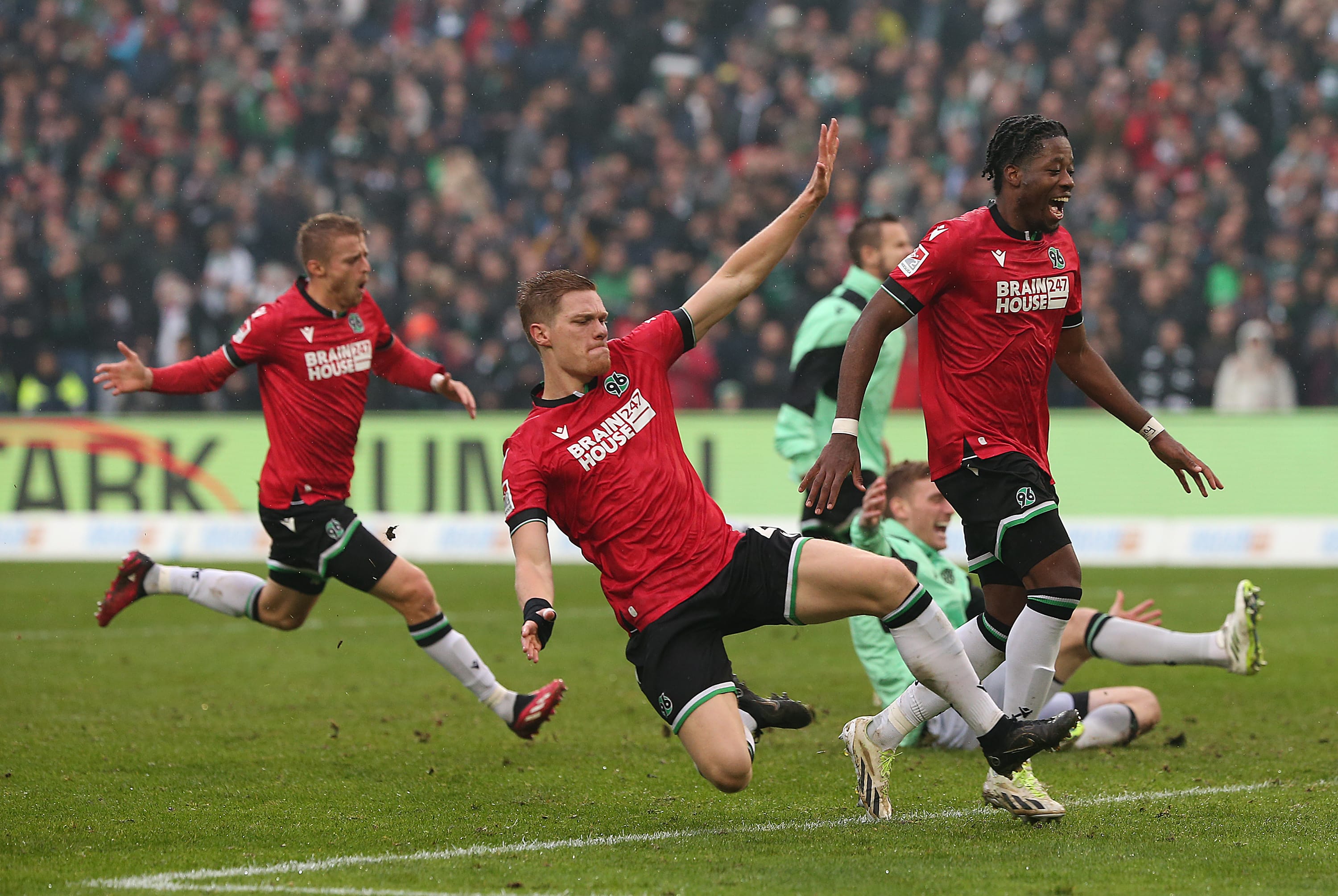 Hannover 96 V Eintracht Braunschweig – Second Bundesliga