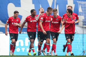 Gute Stimmung bei den Roten vor dem Auswärtsspiel in Elversberg.